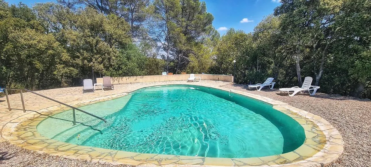 Gites Les Dryades, Au Calme, Entre Oliviers Et Piscine Salernes