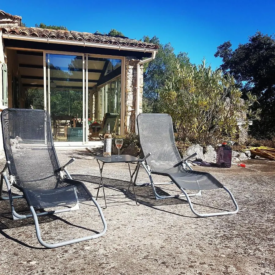 Gites Les Dryades, Au Calme, Entre Oliviers Et Piscine Salernes Hébergement de vacances